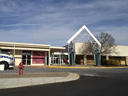 Colonial Park Mall Colonial Park Mall